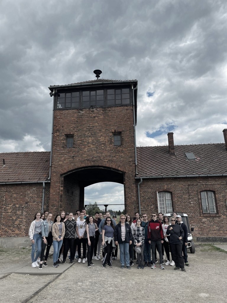 Birkenau_koncentrációs tábor.jpg