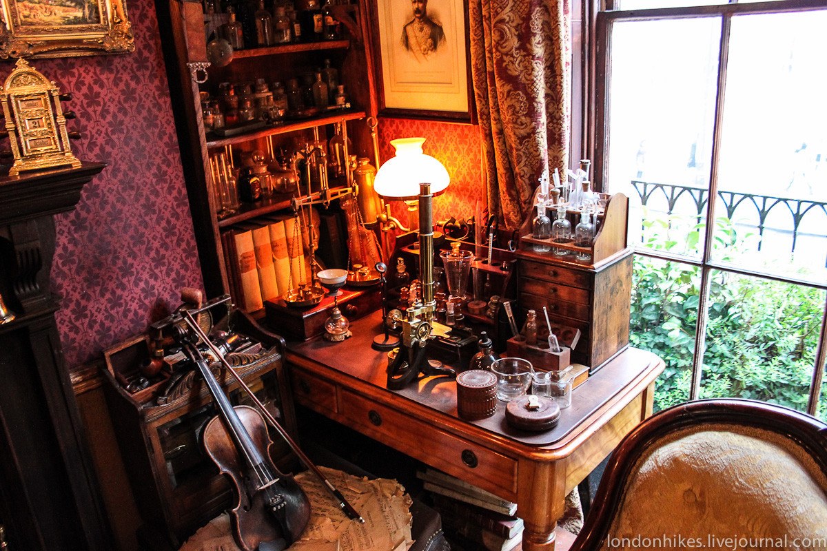 Sherlock holmes museum. Музей Шерлока Холмса. Музей Шерлока Холмса в Лондоне. Музей Шерлока Холмса (Sherlock holmes Museum). Музей на Бейкер-стрит в Лондоне.