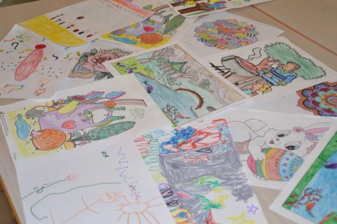 COLORIAGES.JPG