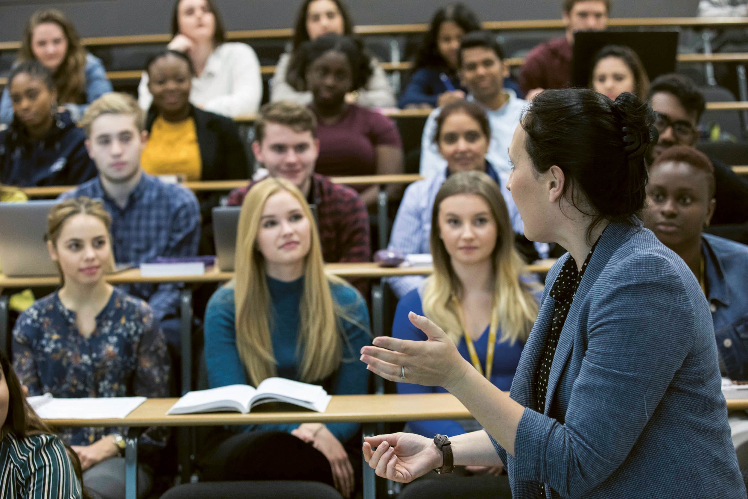 University teacher. University teaching. Problems faced by University teachers. University teaching loads.